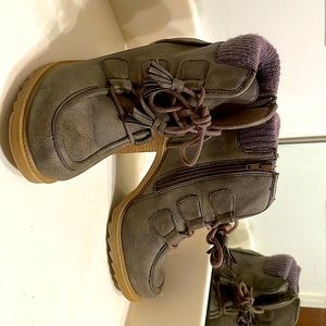 Bought them brand new only been worn twice and they just aren’t my style